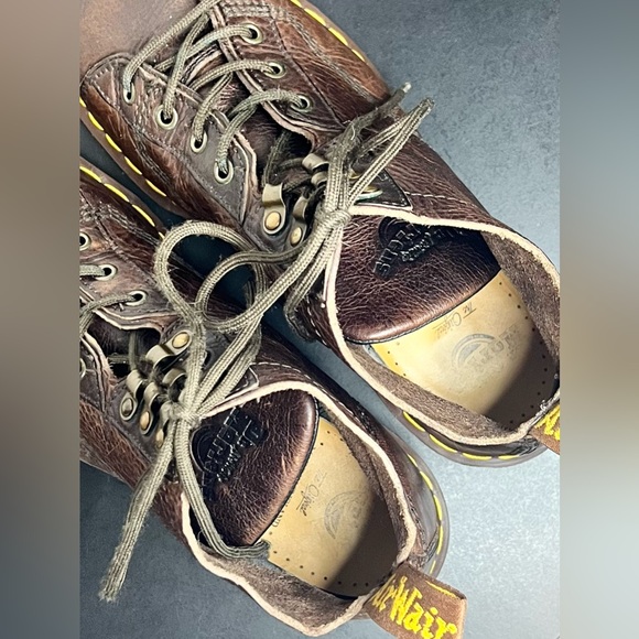 🇬🇧 VINTAGE Rare Dr. Doc Martens Brown Leather 8088 Combat Boots MADE IN ENGLAND - Picture 7 of 13